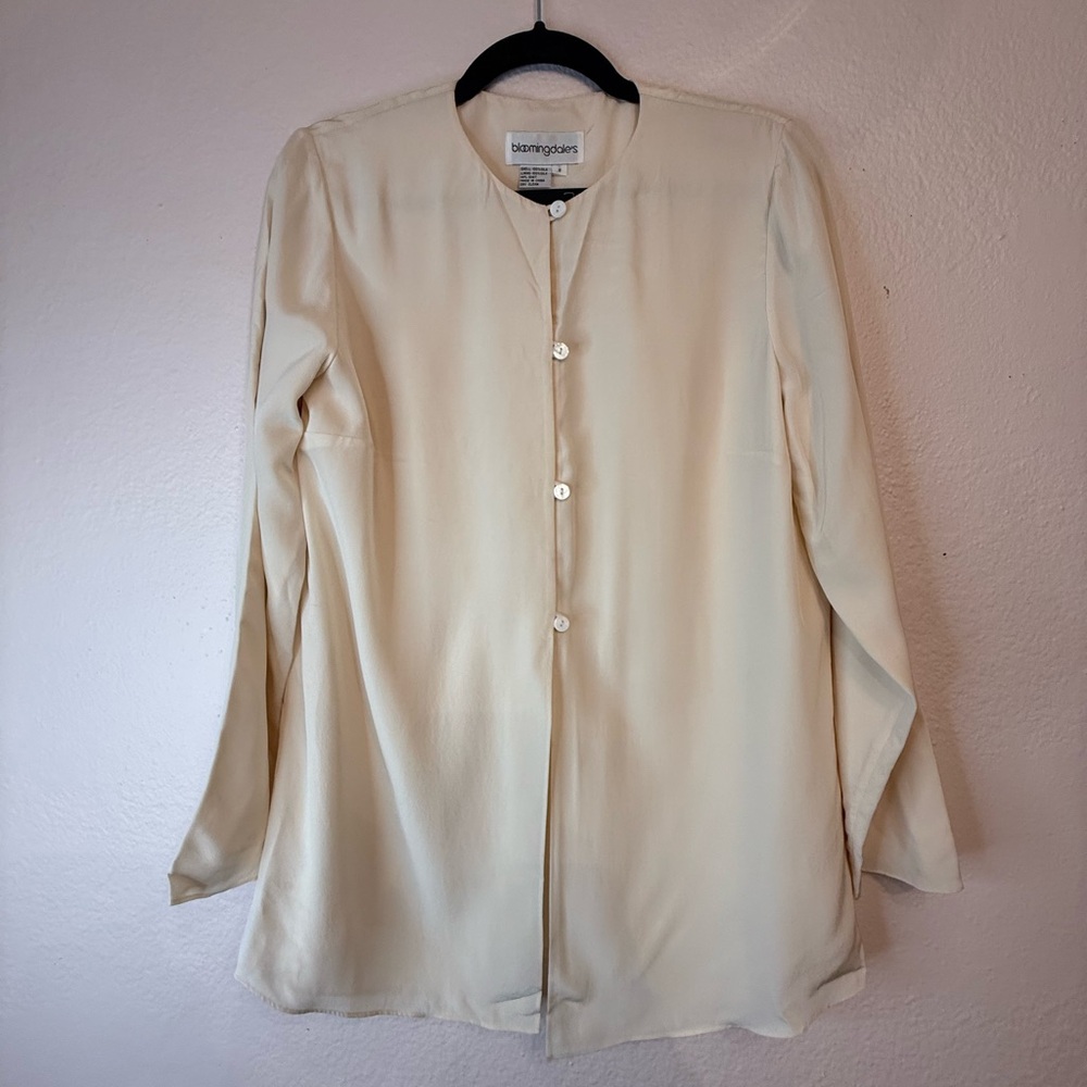 Classy silk vintage Bloomingdale’s blouse